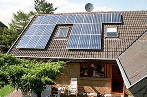 華通遠航告訴您 建屋頂光伏發(fā)電站需要考慮什么