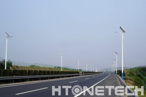 太陽能高速路路燈
